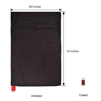 Portable beach mat